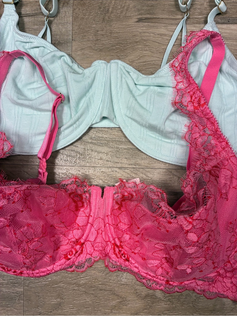 Victoria Secret 2 Bras Lace Balconette Underwired T Shirt Unlined Scoop - Picture 10 of 11